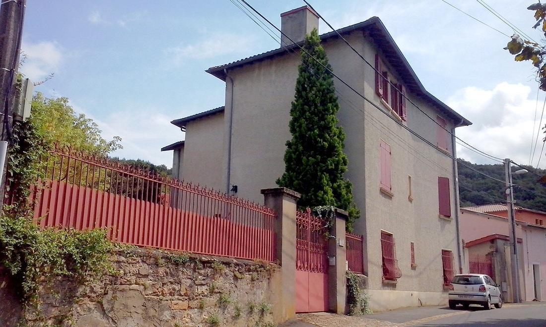 Le Relais Des Dames Bed and Breakfast Neuville-sur-Saône Eksteriør billede
